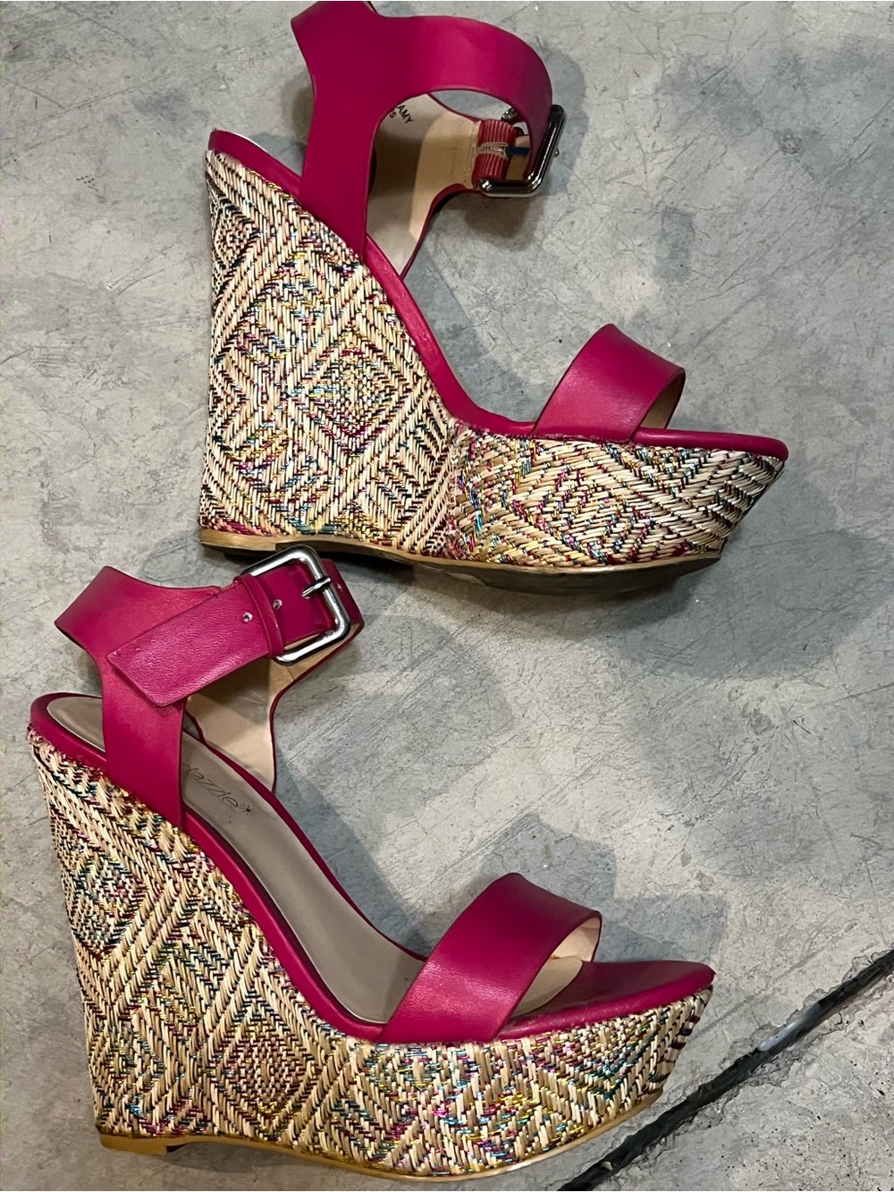 Shoe Dazzle Women Hot Pink Ankle Strap Heels